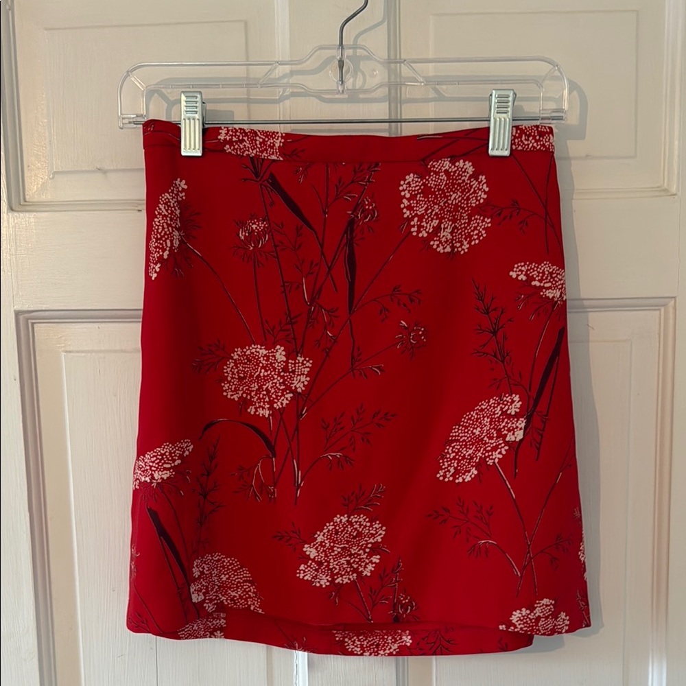 Aritzia - Wilfred Red Mini Skirt